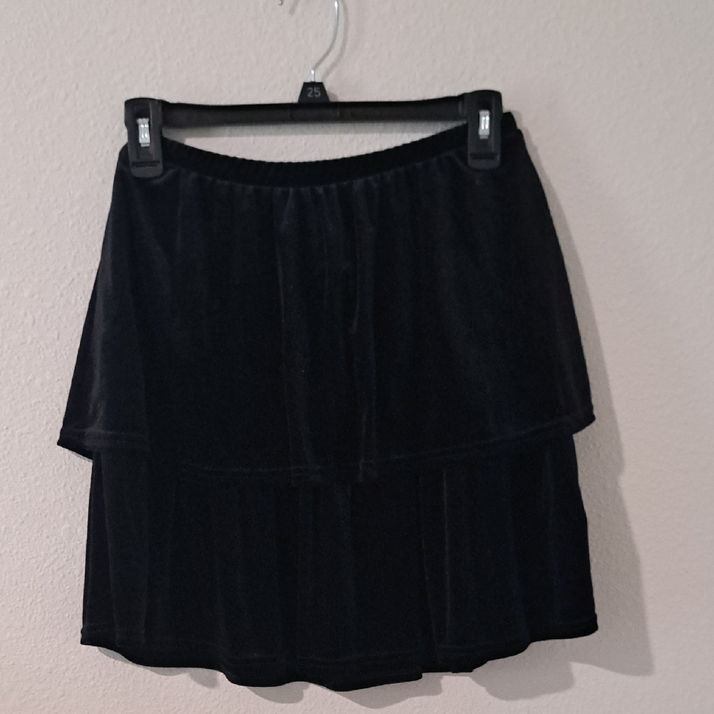 Chelsea & Violet Girls Black Velvet Skirt